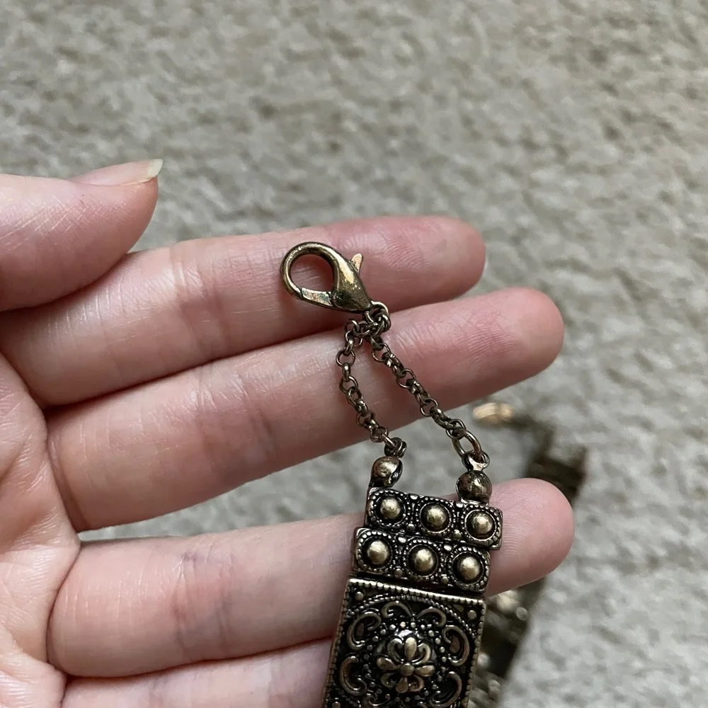 Adjustable Metal Choker